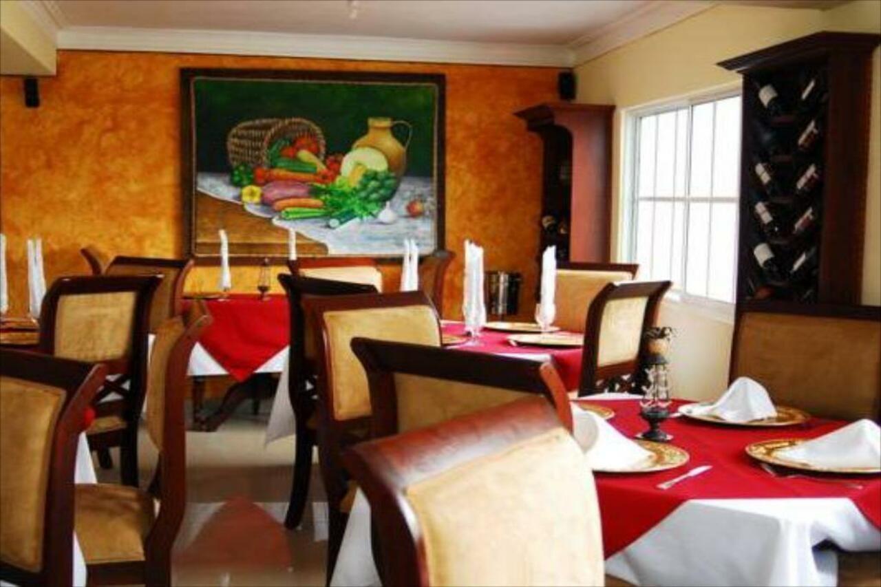 Hotel Luis V Santo Domingo Buitenkant foto