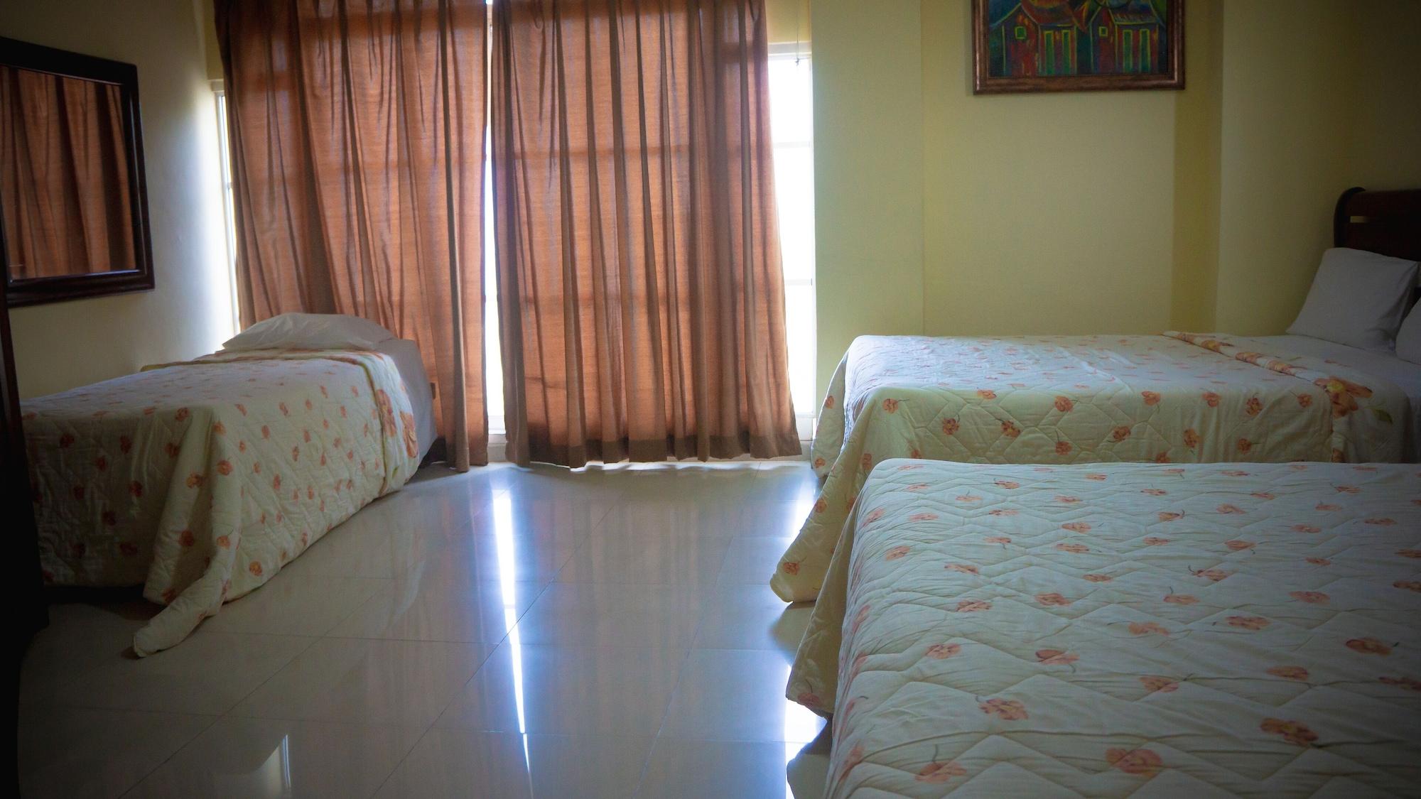Hotel Luis V Santo Domingo Buitenkant foto