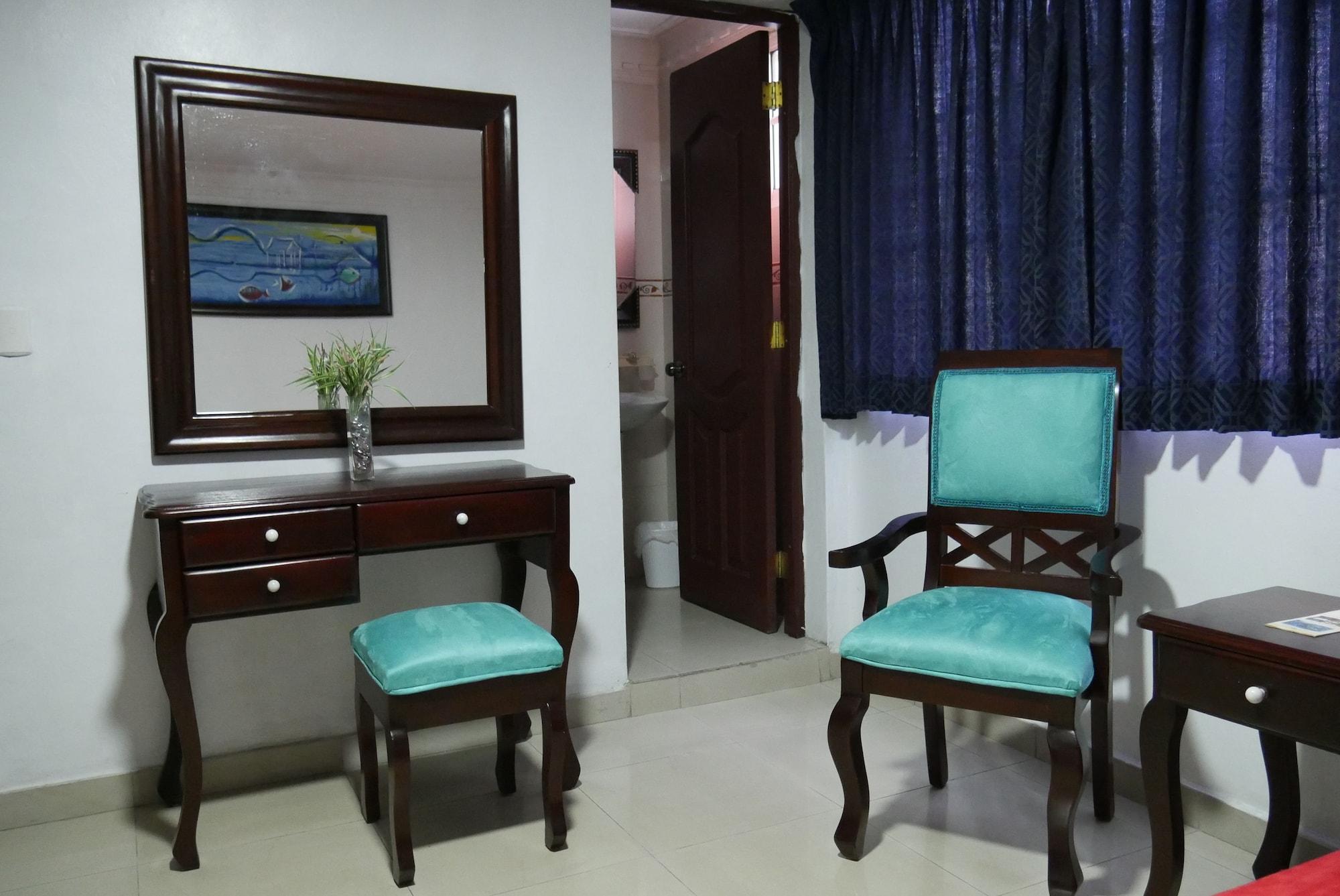 Hotel Luis V Santo Domingo Buitenkant foto