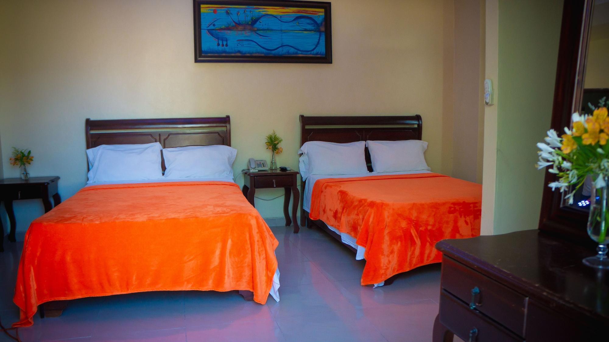 Hotel Luis V Santo Domingo Buitenkant foto